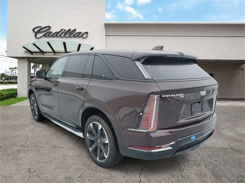 2025 Cadillac Escalade IQ Sport 1