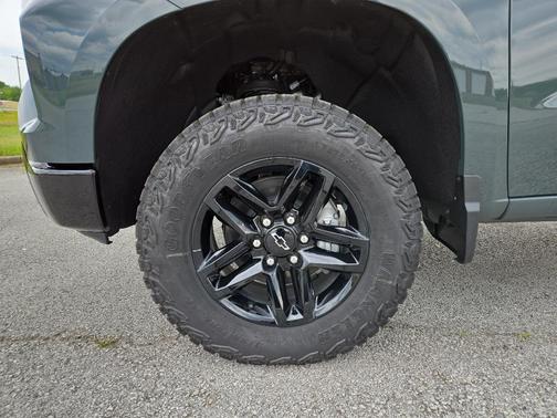 2025 Chevrolet Silverado 1500 Custom Trail Boss