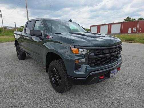 2025 Chevrolet Silverado 1500 Custom Trail Boss
