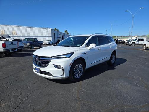 2024 Buick Enclave Essence