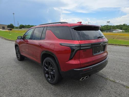 2024 Chevrolet Traverse RS