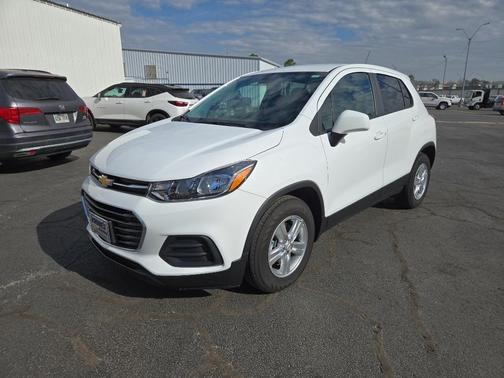 2022 Chevrolet Trax LS
