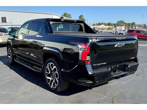 2024 Chevrolet Silverado EV RST
