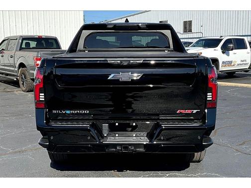 2024 Chevrolet Silverado EV RST