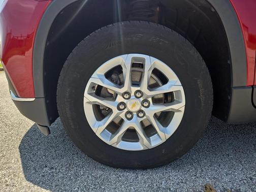 2020 Chevrolet Traverse LT Cloth