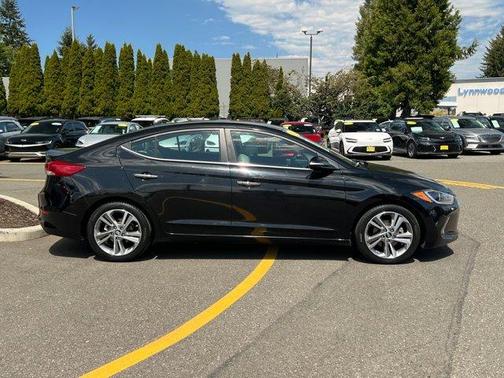 2017 Hyundai ELANTRA Limited