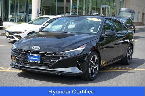 2022 Hyundai ELANTRA Limited