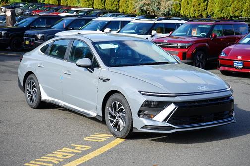 2026 Hyundai SONATA Hybrid Blue