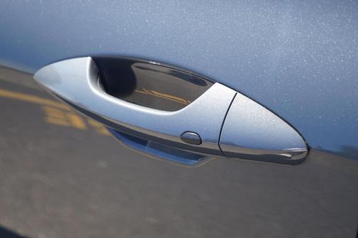 Gray Pearl 2024 Hyundai KONA EV SEL