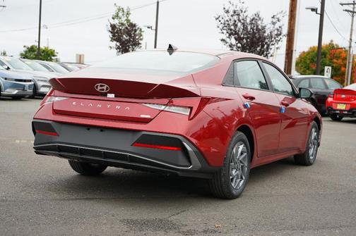 2025 Hyundai ELANTRA HEV Blue