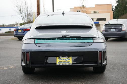 2025 Hyundai IONIQ 6 SE