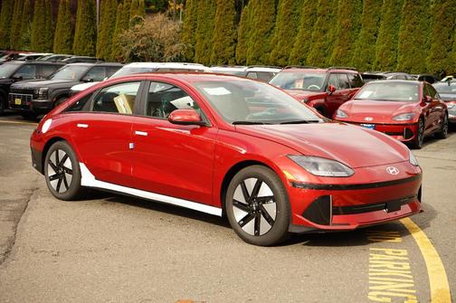 2025 Hyundai IONIQ 6 SE