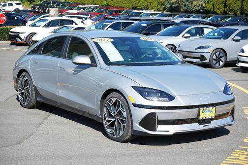 2025 Hyundai IONIQ 6 SEL