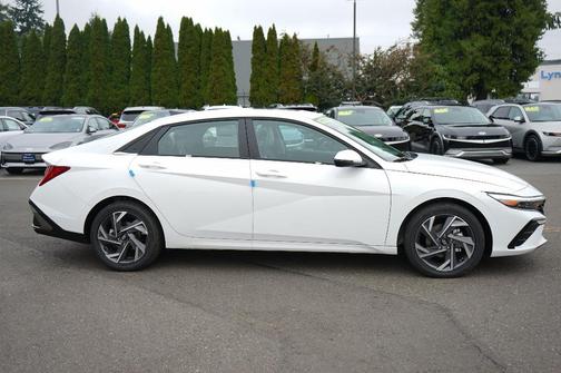 2025 Hyundai ELANTRA HEV Limited