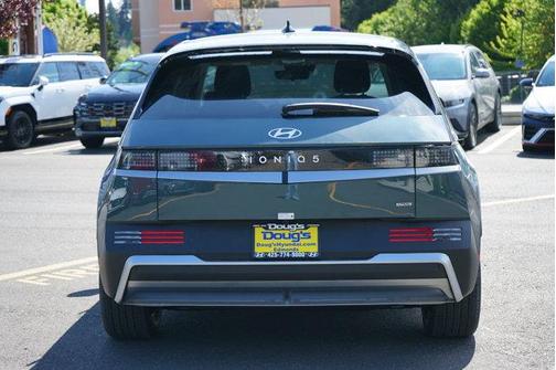 2025 Hyundai IONIQ 5 SE Standard Range