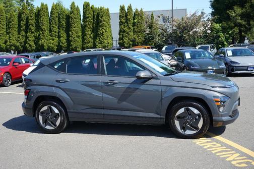 2024 Hyundai KONA EV SE