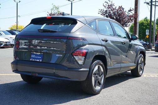 2024 Hyundai KONA EV SE