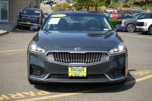 Moss Gray 2017 Kia Cadenza Technology