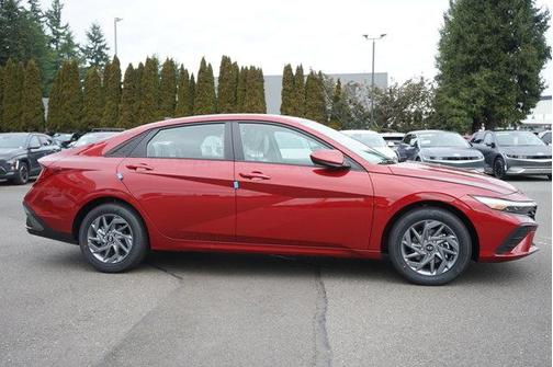 2024 Hyundai ELANTRA HEV Blue