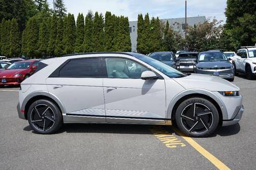 2025 Hyundai IONIQ 5 Limited