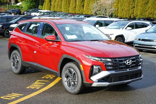 2026 Hyundai TUCSON Hybrid Blue SE