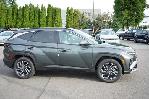2025 Hyundai TUCSON Hybrid Limited