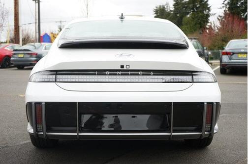 2025 Hyundai IONIQ 6 SEL