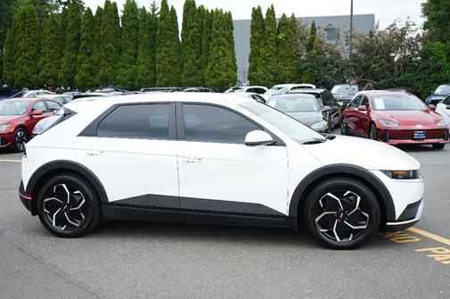2022 Hyundai IONIQ 5 SEL
