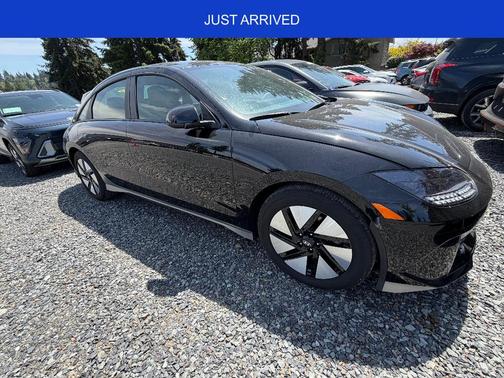 Onyx Black 2025 Hyundai IONIQ 6 SE Standard Range