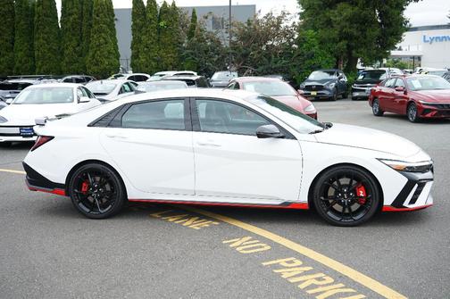 2025 Hyundai ELANTRA N Base