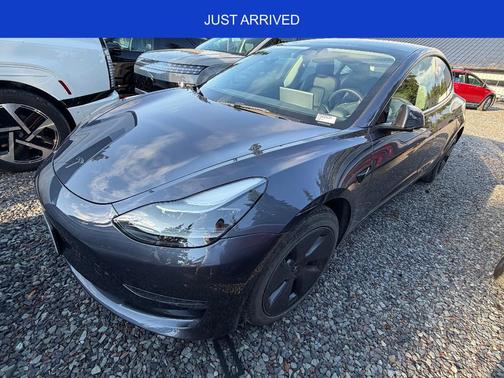 Gray 2023 Tesla Model 3 Base