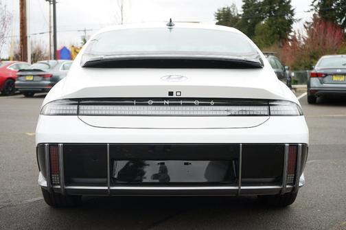2025 Hyundai IONIQ 6 SEL