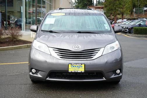 2014 Toyota Sienna XLE
