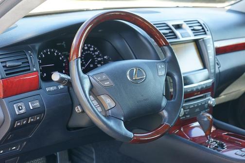 2010 Lexus LS 460 L