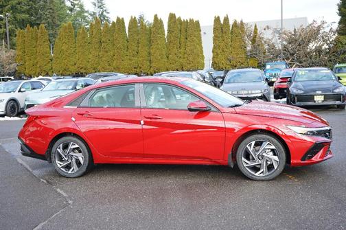 2025 Hyundai ELANTRA HEV Limited