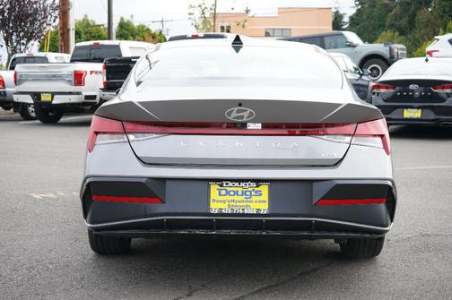 2025 Hyundai ELANTRA HEV Limited