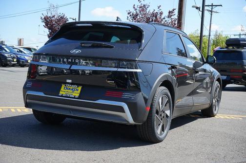 2025 Hyundai IONIQ 5 SEL