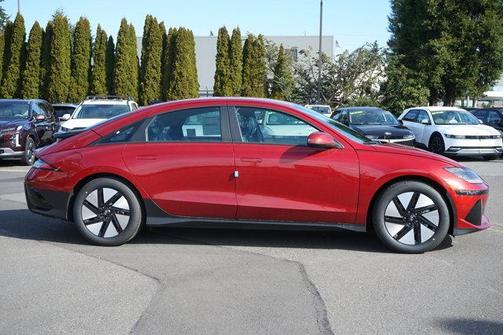 2025 Hyundai IONIQ 6 SE