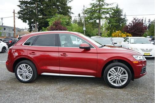 2018 Audi Q5 2.0T Premium Plus