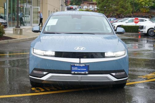 2024 Hyundai IONIQ 5 SEL