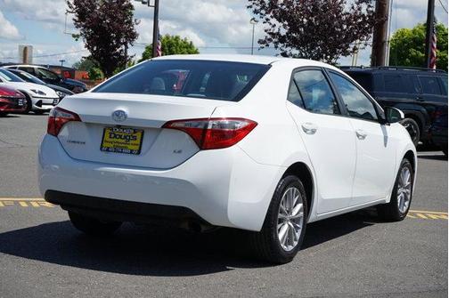 2015 Toyota Corolla LE Plus