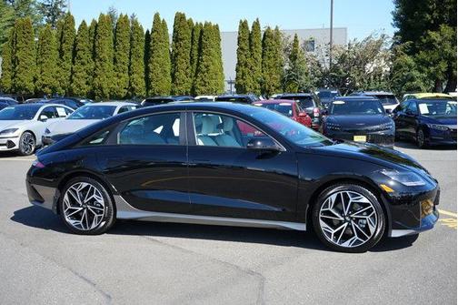 2024 Hyundai IONIQ 6 SEL