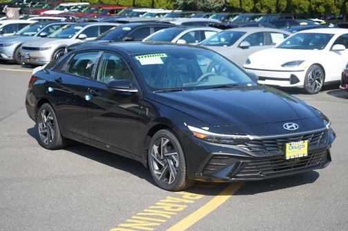 2025 Hyundai ELANTRA HEV SEL