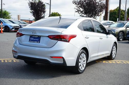 2022 Hyundai Accent SE