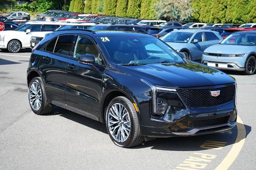 2024 Cadillac XT4 Sport