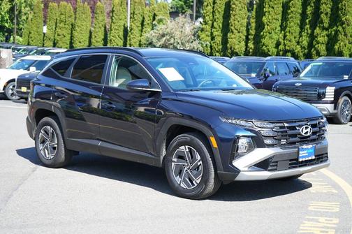 Deep Sea 2025 Hyundai TUCSON Hybrid Blue