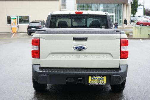 Terrain 2024 Ford Maverick Lariat
