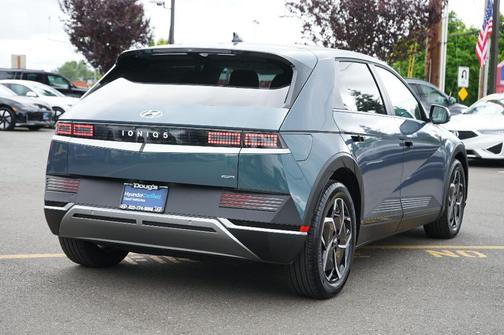 Teal 2024 Hyundai IONIQ 5 SE