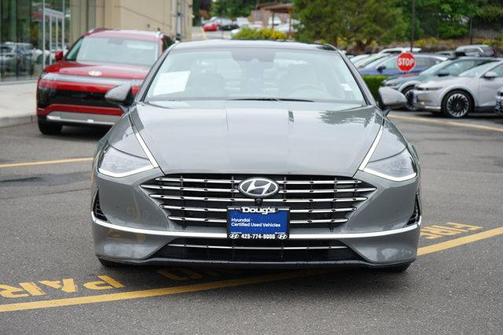 2020 Hyundai SONATA Hybrid Limited