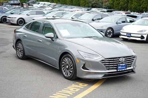 2020 Hyundai SONATA Hybrid Limited